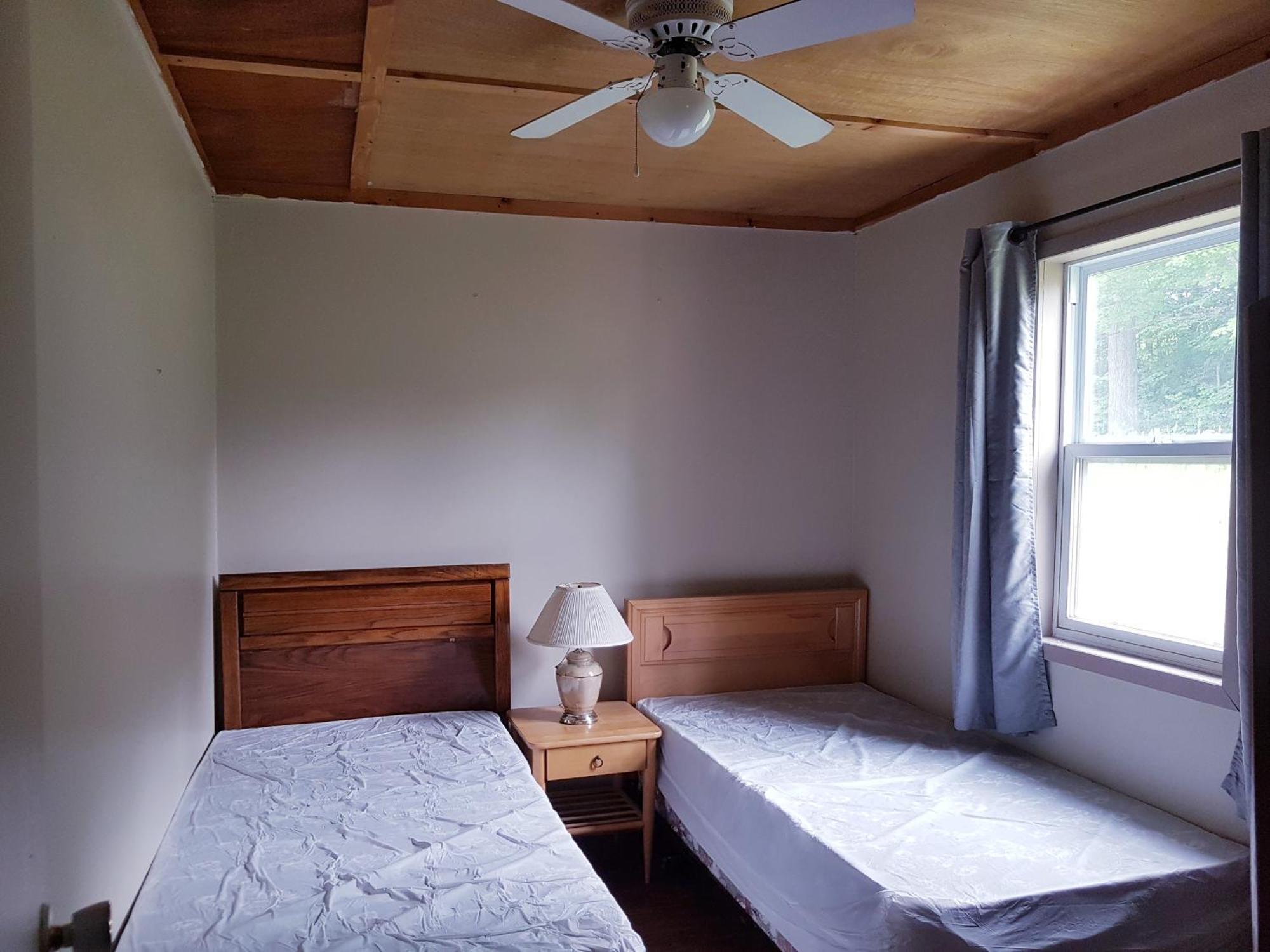 Marble Lake Lodge Cloyne Kamer foto